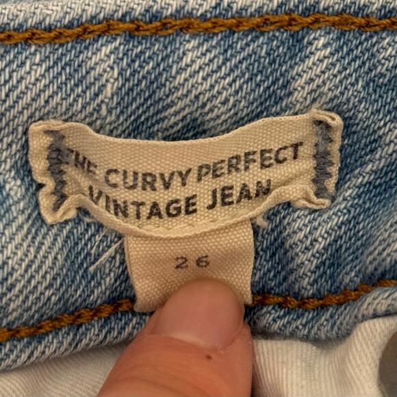 Madewell Light Wash The Curvy Perfect Vintage Denim Jean with Pockets - 26 - Picture 4 of 5